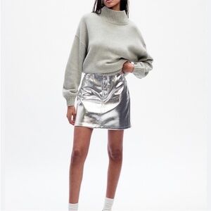 GAP Vegan Leather Metallic Silver Women's Mini Skirt